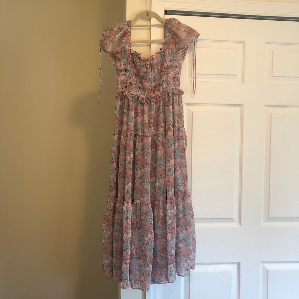En Saison Adelina Floral Mesh Midi Dress